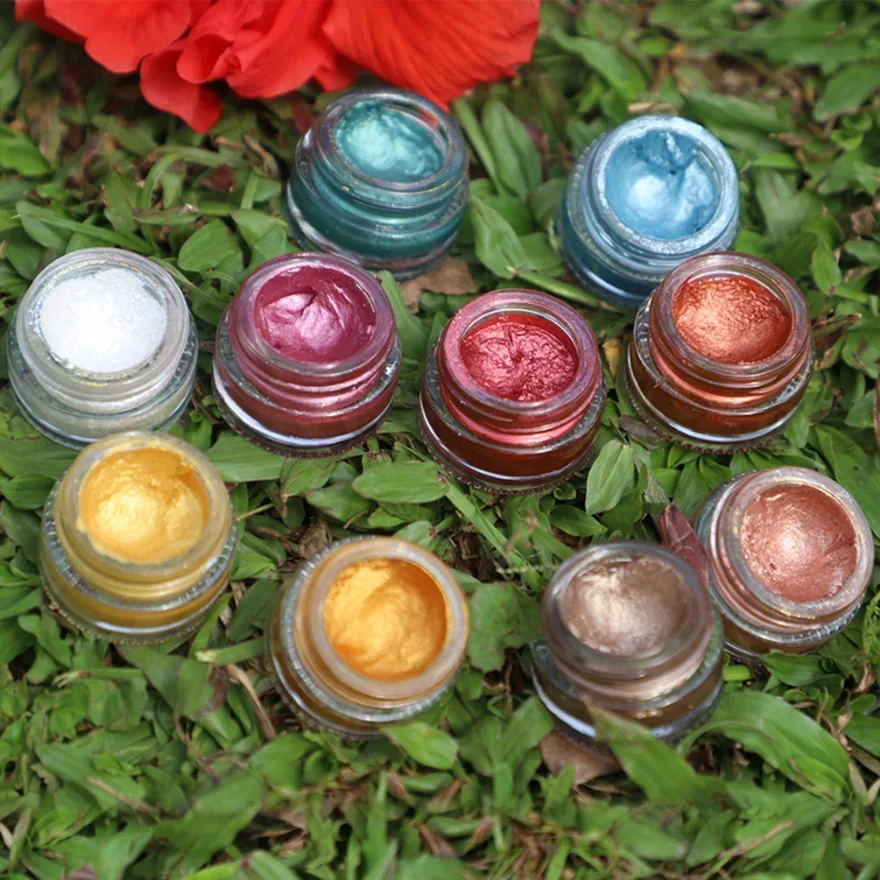 Custom Logo Sequin Eyeshadow Cream Private Label No Smudge Shiny Eye Shadow Before Makeup 4