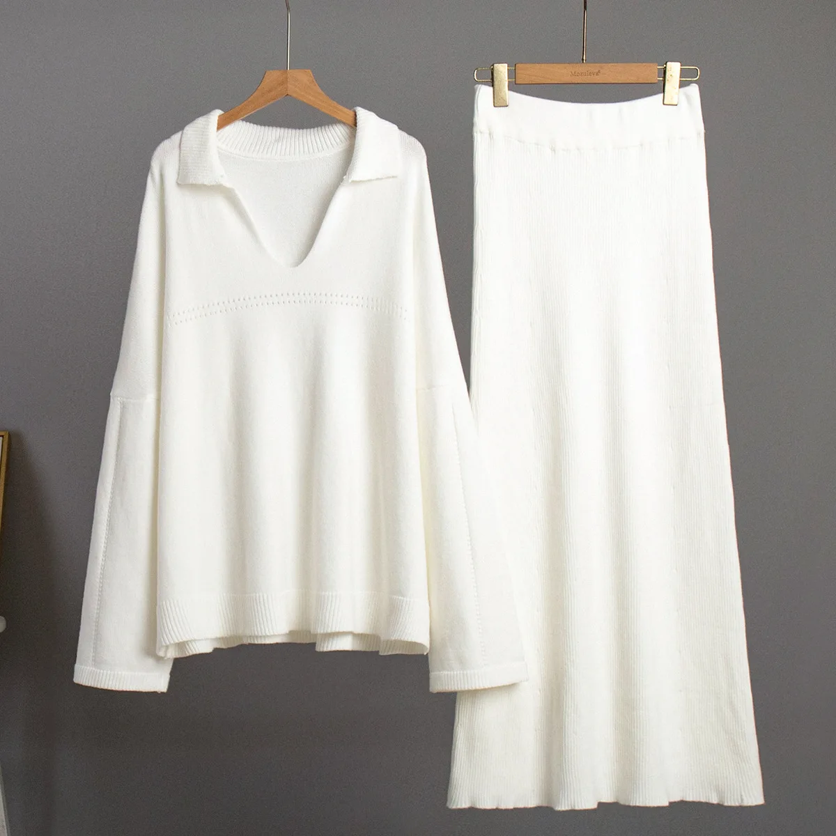 Autumn 2 Piece-Set Maxi Skirt Female V-Neck Loose Patchwork Fashion Pullover And Long Skirt Sets Elegant Ladies Outfits