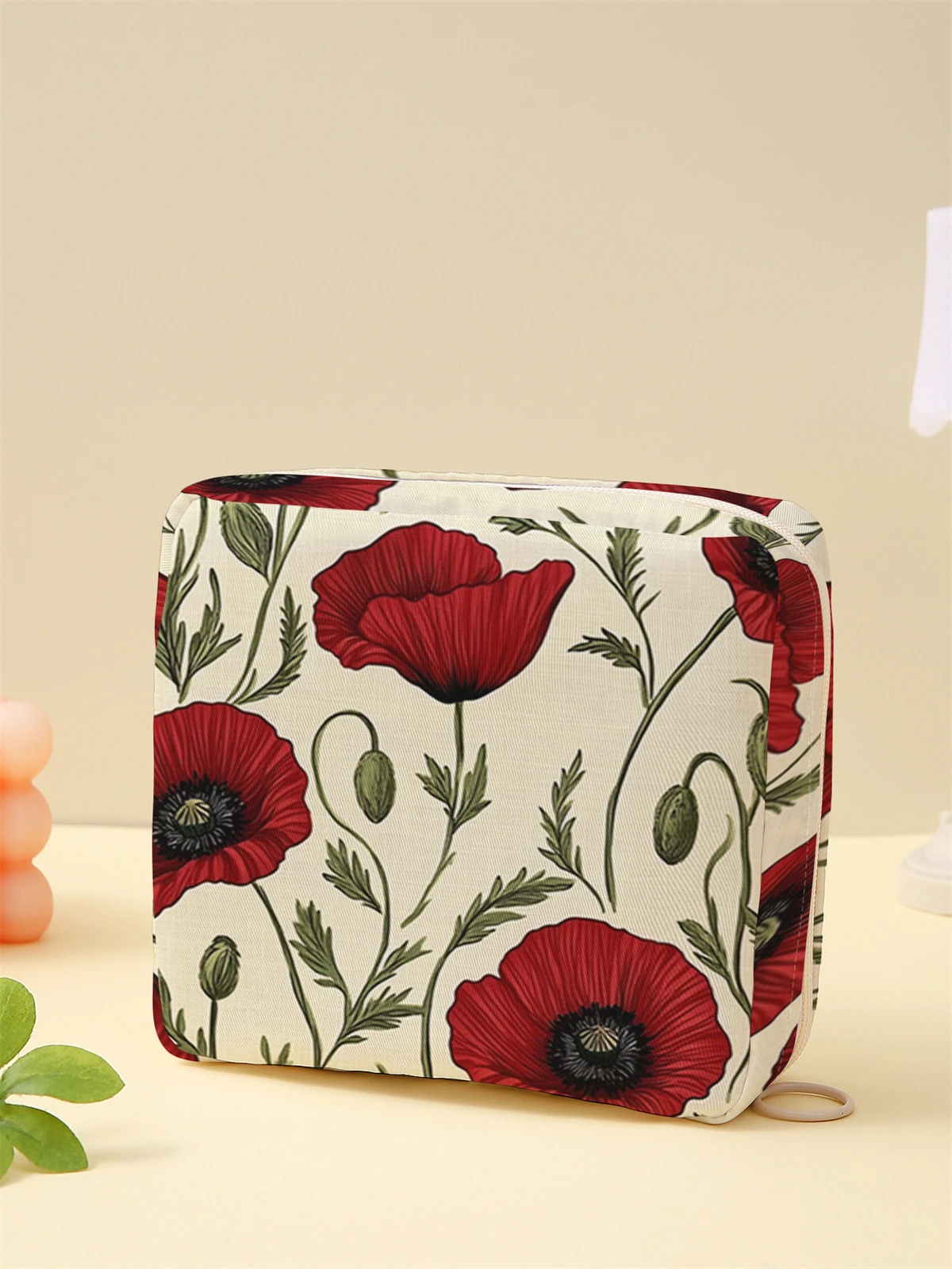 Flower printed sanitary napkin storage bag, women's lightweight tissue bag, sanitary tissue bag