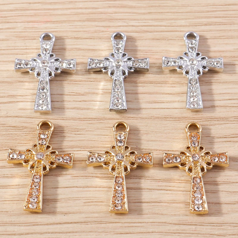 10 Stück 15 x 24 mm niedliche Kristalllegierung Kreuz Charms Anhänger für die Herstellung von Tropfenohrringen, Halsketten, Armbändern, DIY-Handwerk, Schmuckzubehör