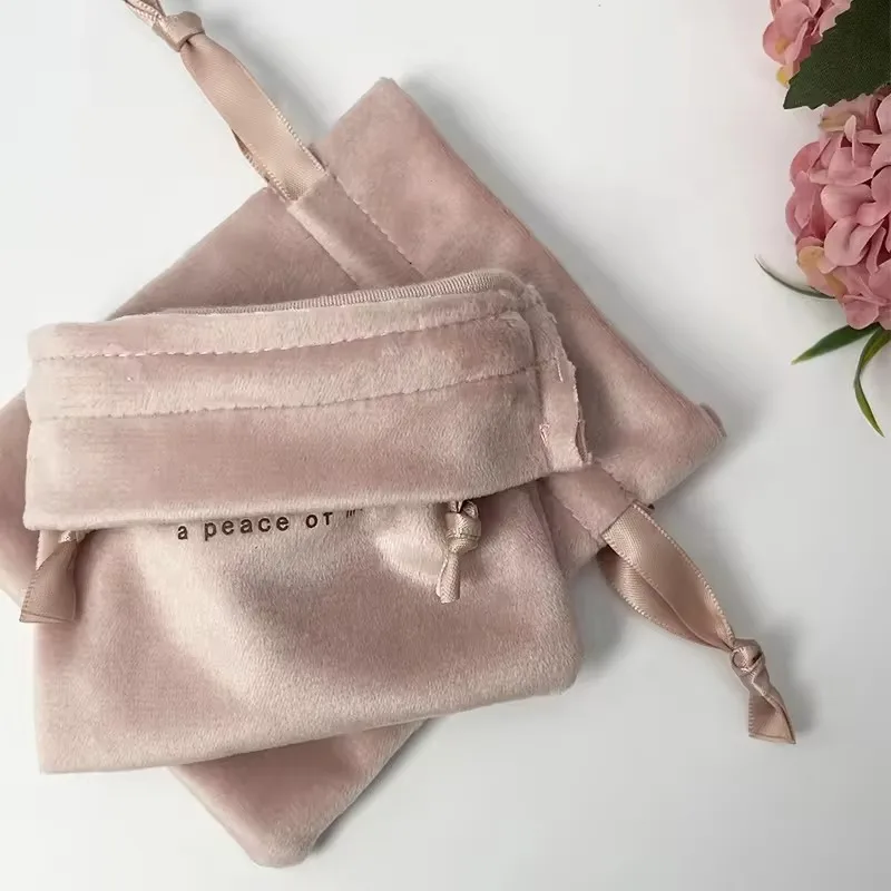 Custom logo printing drawstring pouch small custom jewelry gift velvet bag Jewelry Ring Packaging Bags Wedding Party Favors Bag 4 S1b41e0ff9a0e4a90be14a1a34ce79b25o