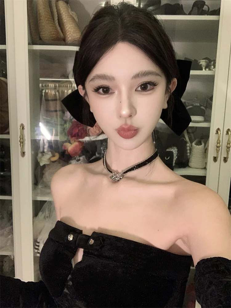 Minivestido gótico Y2K sin tirantes para mujer, vestido de fiesta de noche de retazos de encaje de terciopelo negro, corte en A, ajustado, sexy, para graduación, nuevo