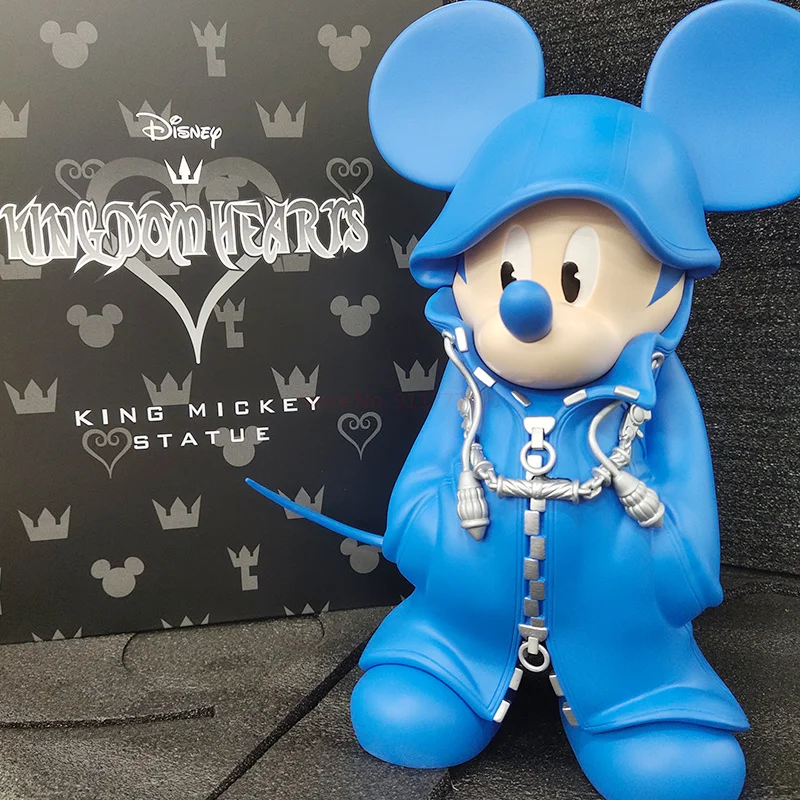 Kingdom Hearts King Mickey Statue