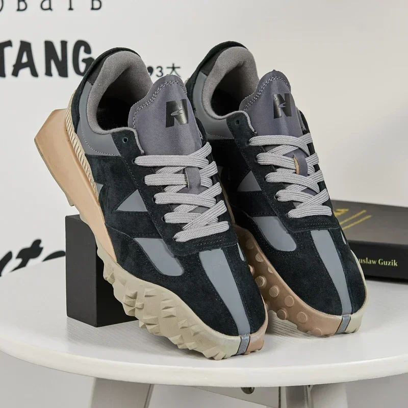 حذاء رياضي كاجوال عصري ممتص للصدمات للرجال، حذاء ك...