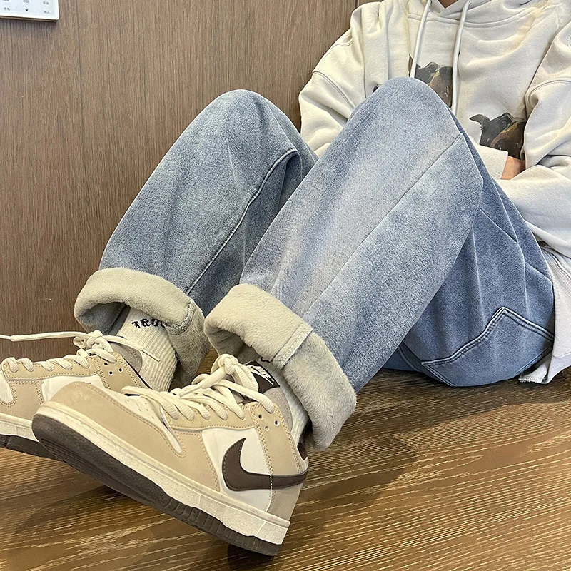 

Winter Fleece Men's Baggy Wide Leg Jeans Thicken Velvet Warm Elastic Waist Straight Denim Trousers Embroidery Fashion Streetwear