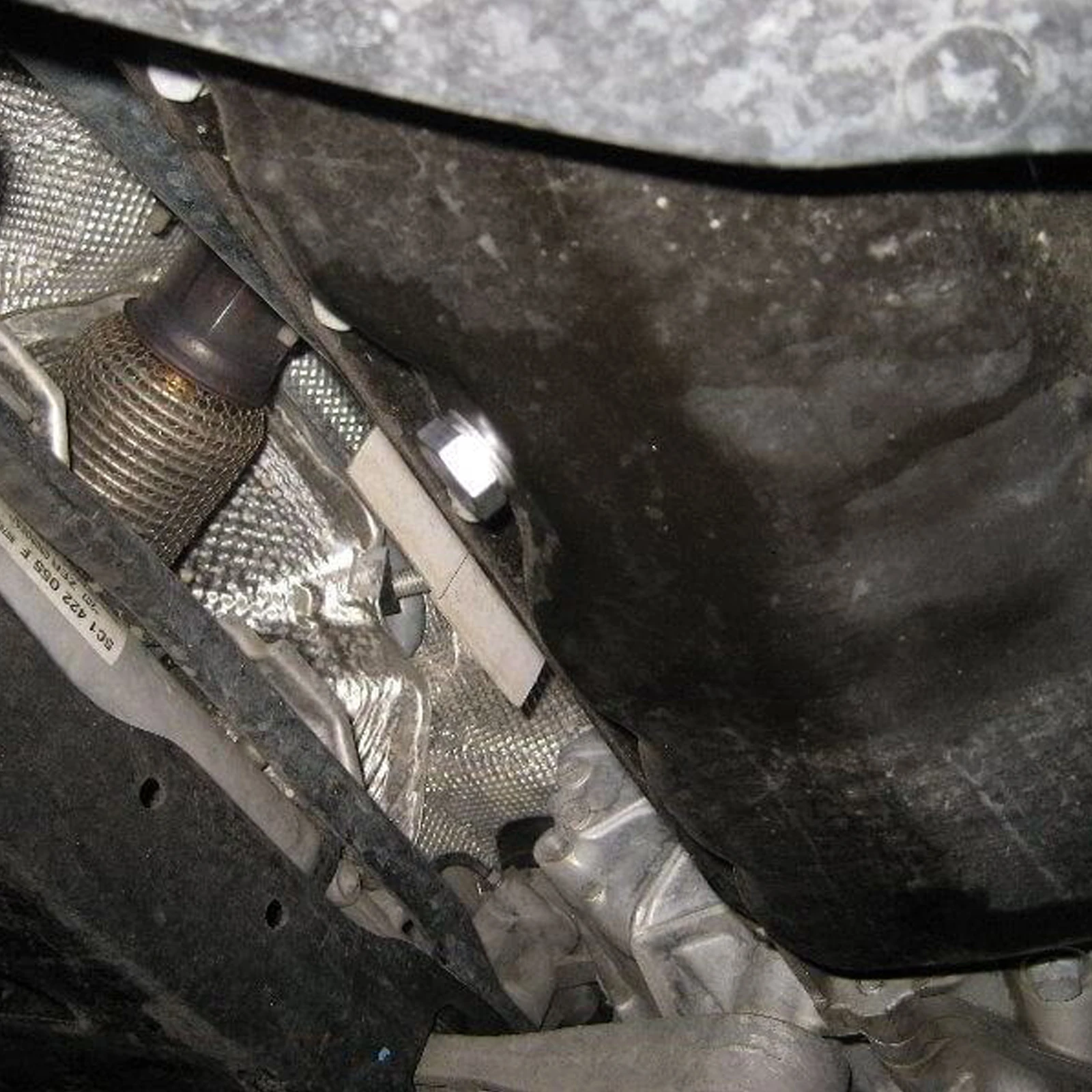 замена масла джетта 6. меняем фильтр масляный джетта 5 поколения. сброс замены масла джетта 6. 6. Volkswagen jetta, s защита двигателя.