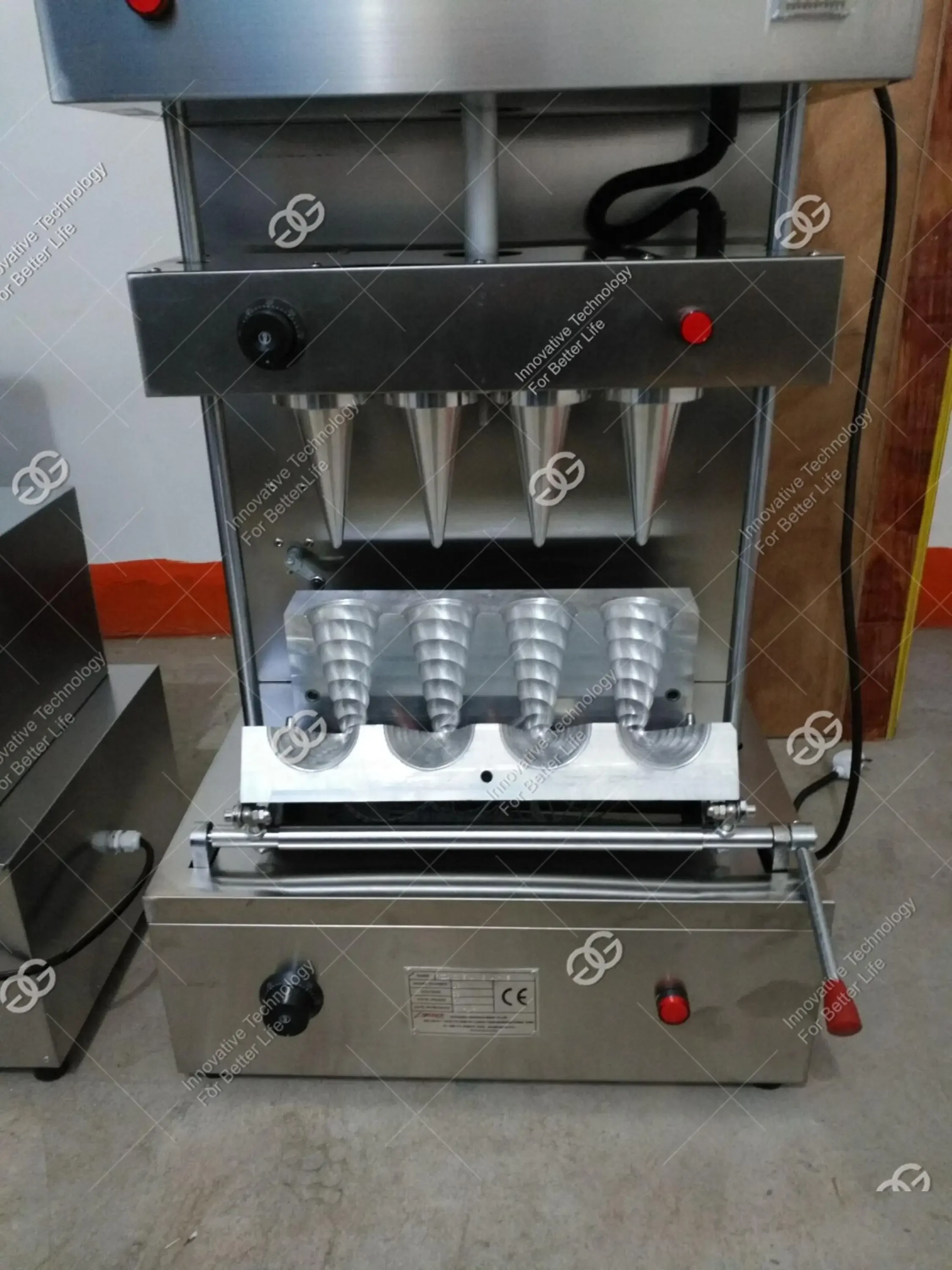 Pizza Oven Making Pizza Cone Machine