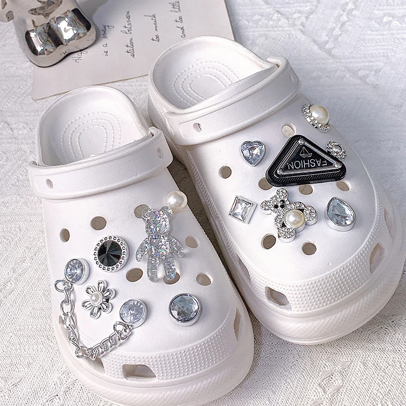Cute Animals Jewelry Chain Charms for Crocs Shoes Cartoon Bear Triangle for Croc Accessories Set for Kids Girls Women Decor