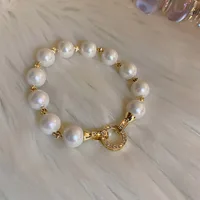 Nouveauté 2026 – Bracelet élégant en zircon et perles, style rétro et luxueux, pour femme – Bijou tendance en cristal, idéal pour les fêtes et cadeaux 6