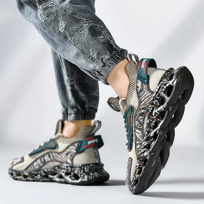 Men Sock shoes Leisure Sneakers comfort breathable Train zapatillas hombre Air Mesh Graffiti Casual shoes tenis masculino