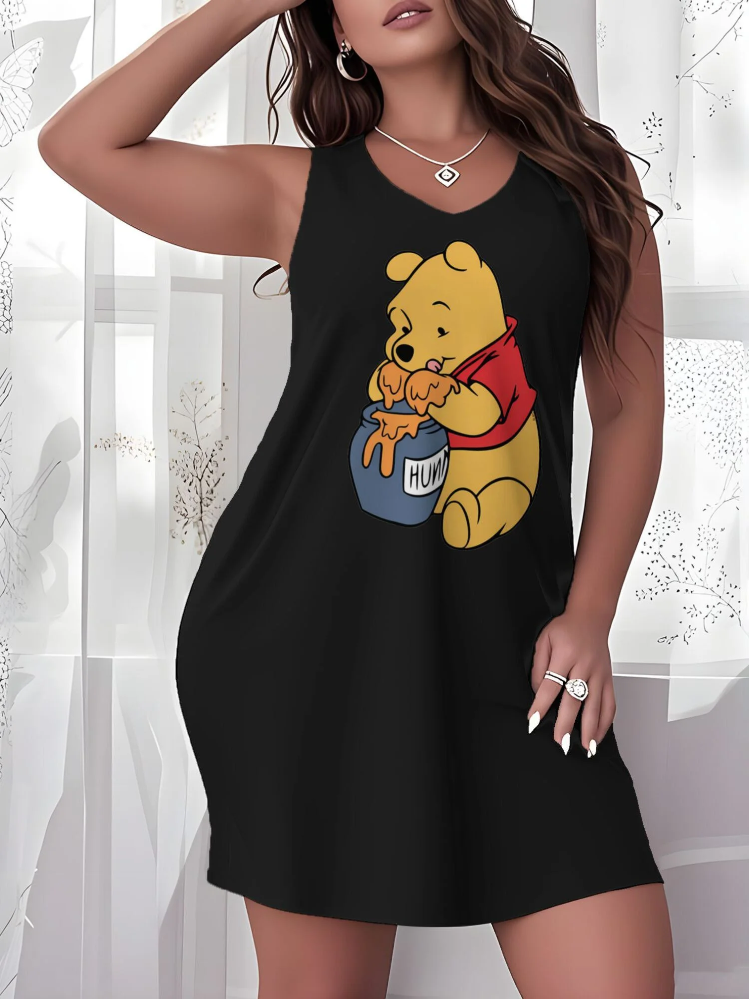 فستان نسائي صيفي 2025 بدون أكمام ورقبة دائرية نمط...