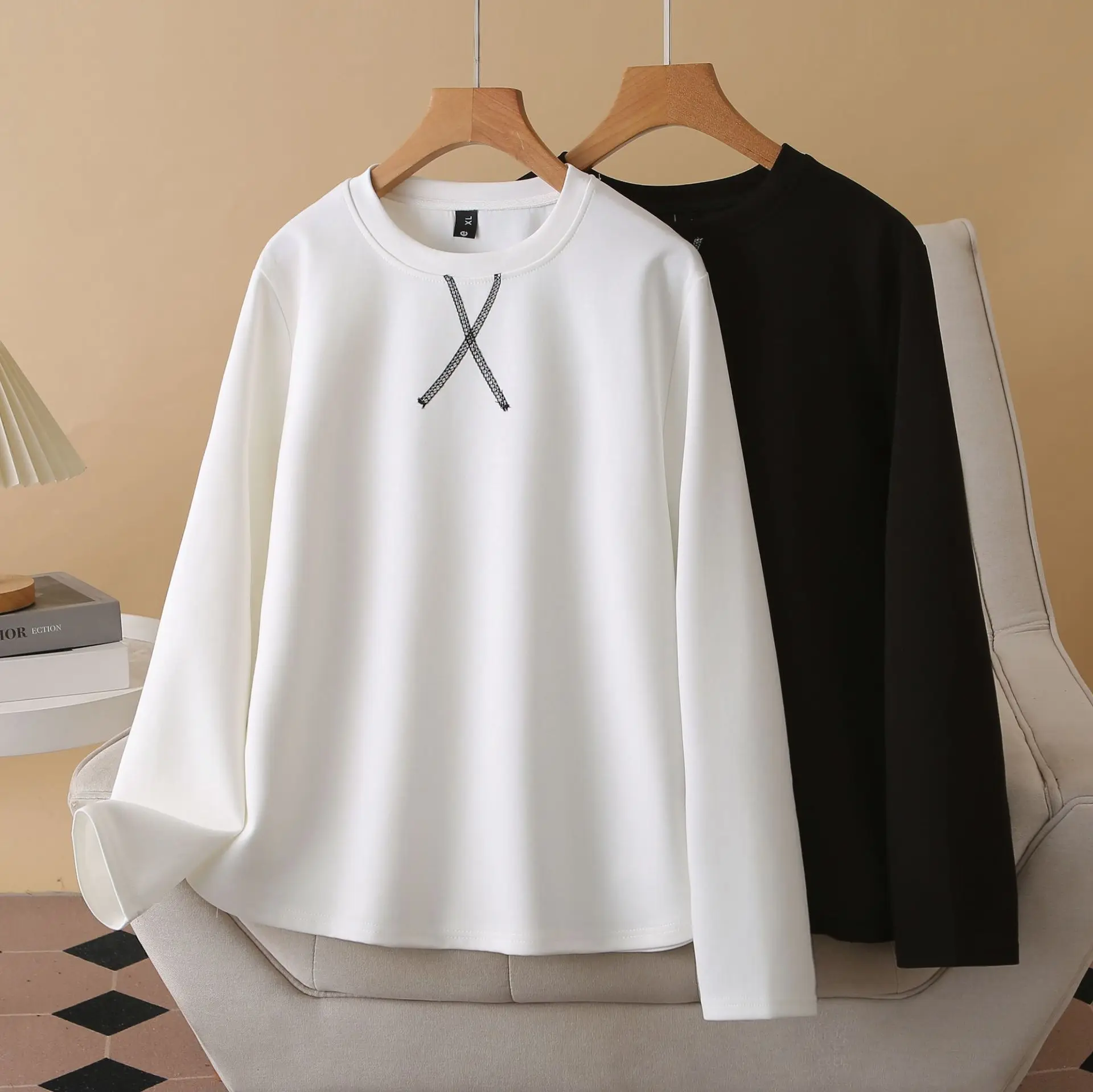 Fashion Plus Size Women's T-Shirt Autumn New Style Simple Neckline Bright Line Long Sleeve Casual Tops 956