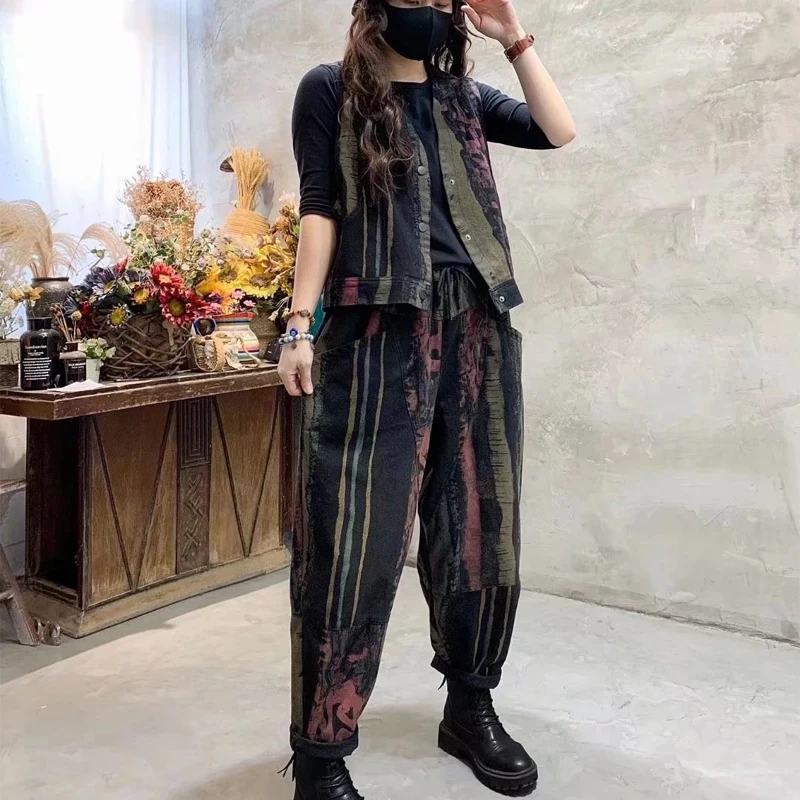 women's skirt suit sets Max LuLu Womens Striped Design Loose Two Pieces Sets 2022 Spring British Style V-Neck Casual Vest Vintage Denim Tops Black Jeans red pant suit