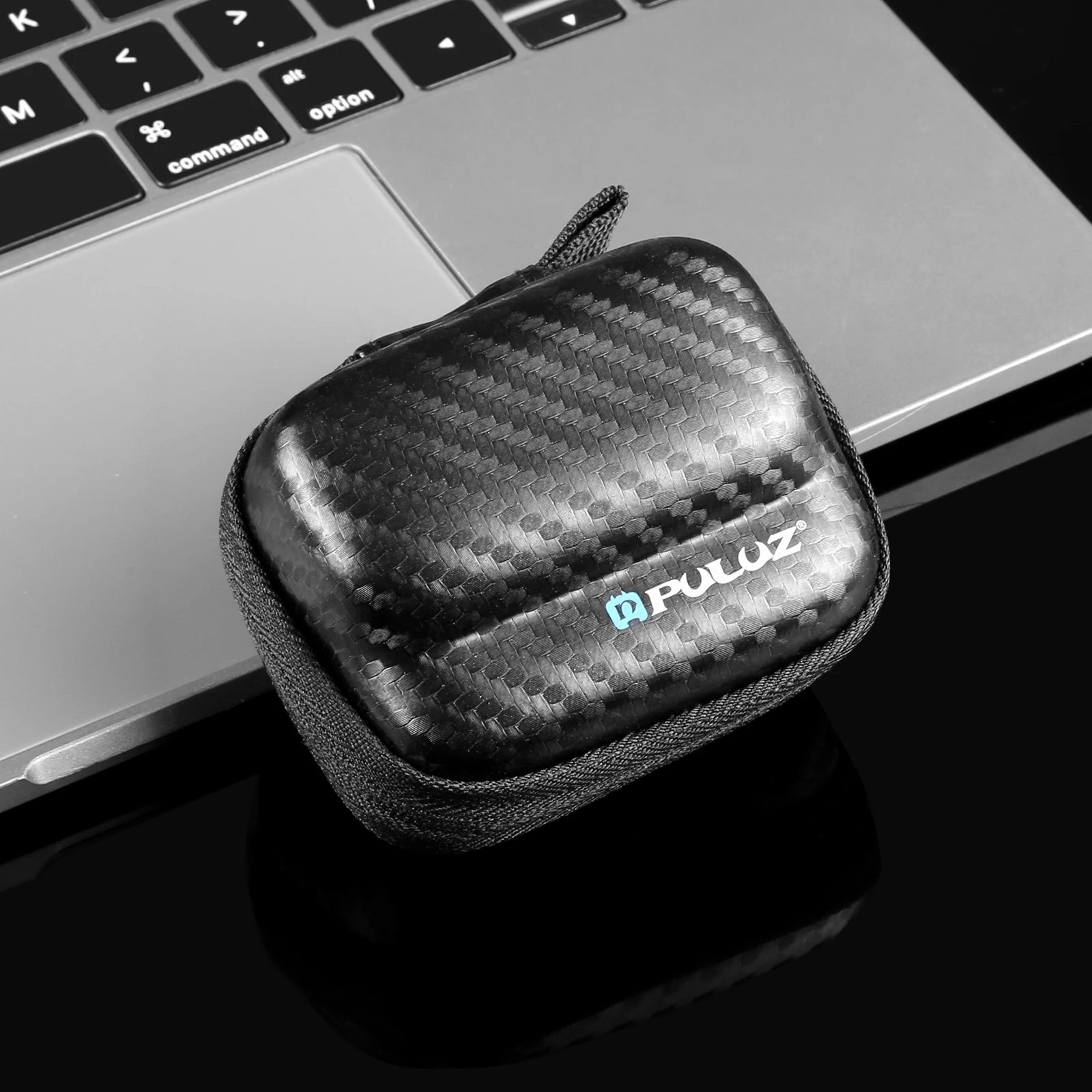 For Insta360 GO 3 / GO 3S PULUZ Mini Body Bag Portable Carbon Fiber EVA Storage Bag