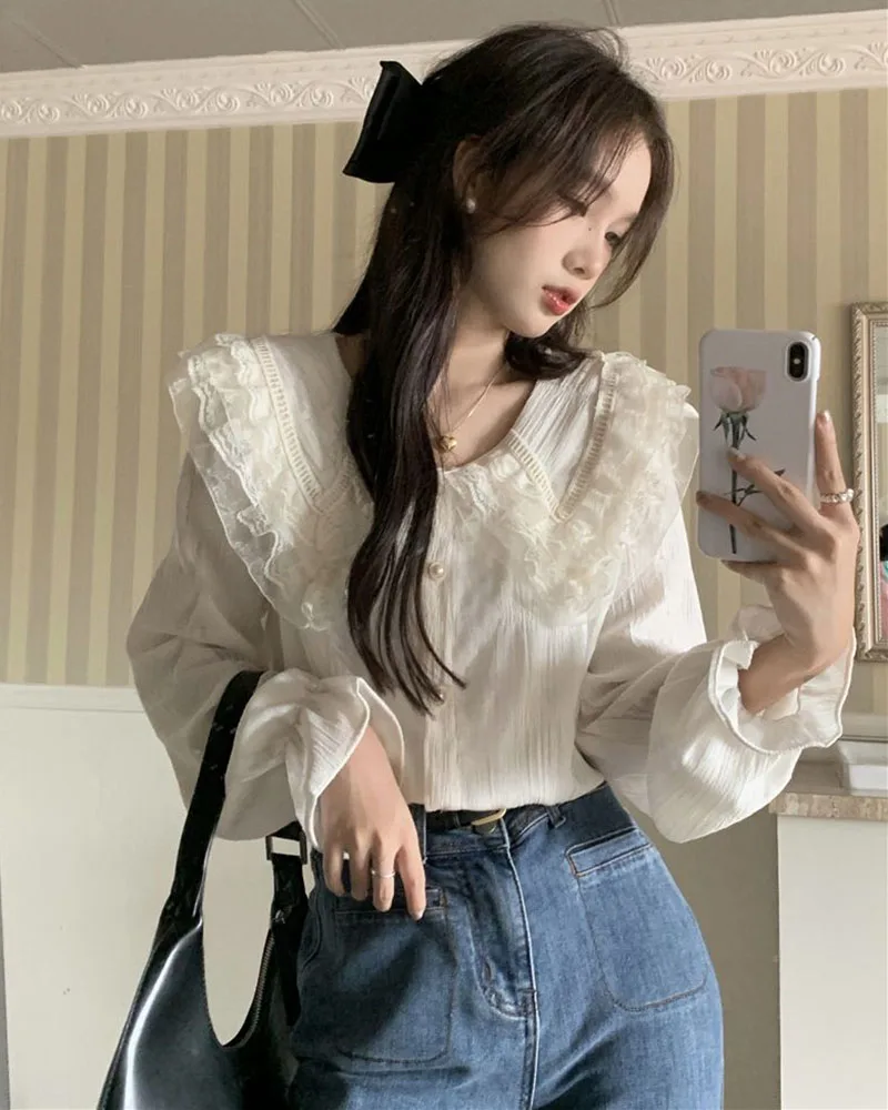 Lucyever Women's White Chiffon Blouse Spring New Sweet Lace Collar Long Sleeve Shirts Female Korean Chic Buttons Up Shirt Tops