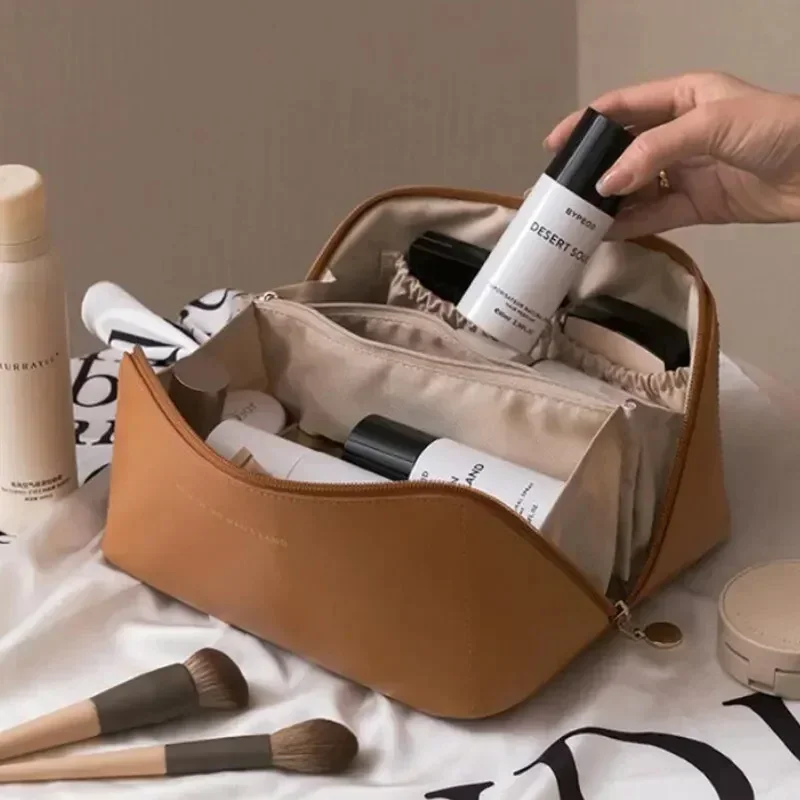 Fashion Portable PU Leather Large Capacity Travel Cosmetic Bags Makeup Pouch Women Waterproof Bathroom Wash Bag