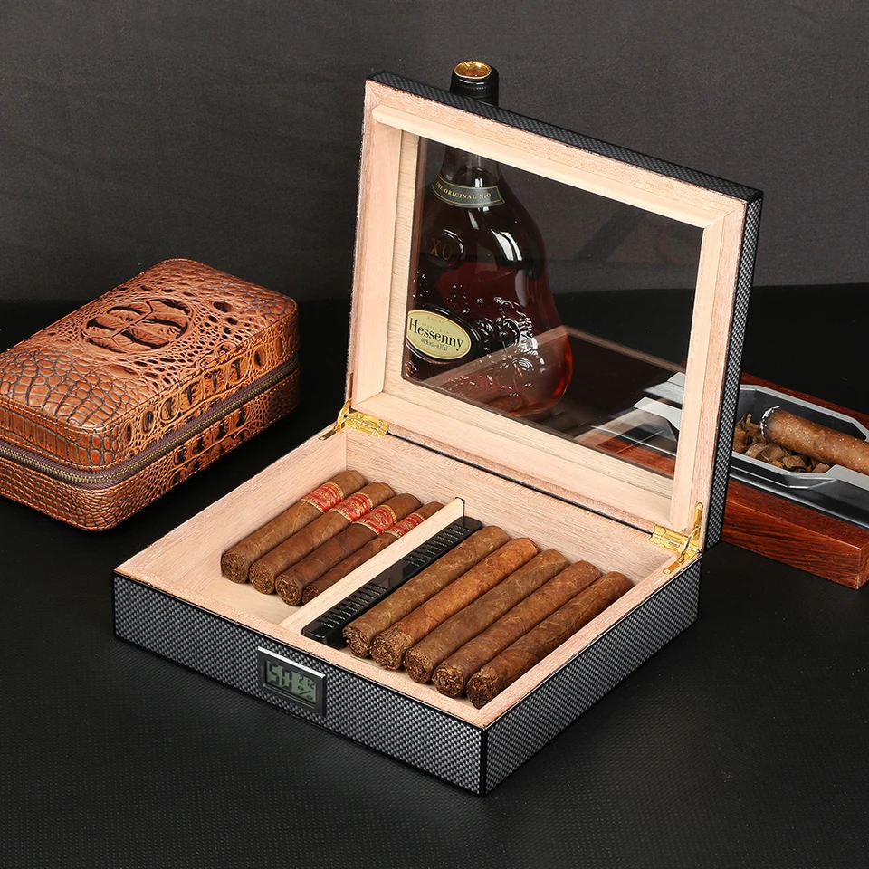 Portable Cedar Wood Cigar Humidor Case