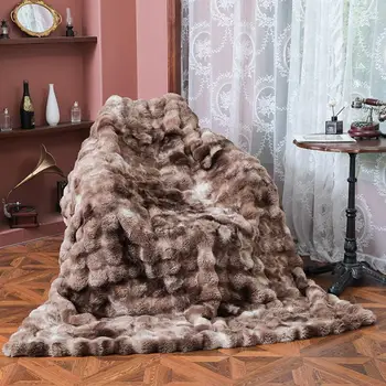 Lightweight Plush Blanket Cozy Bubble Plush Throw Blanket for Office Home Travel Soft Warm Winter Blanket with Heat Retention 4