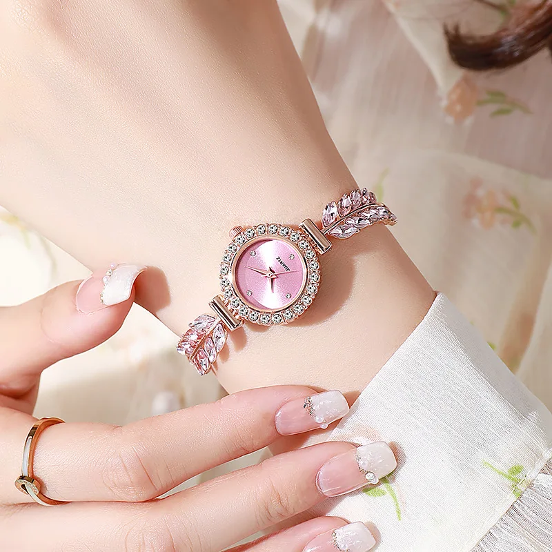 Fashion Women's Small Watch Elegant Sweet Adjustable Strap Watch No Box, Gift for Girlfriend, Holiday Gift