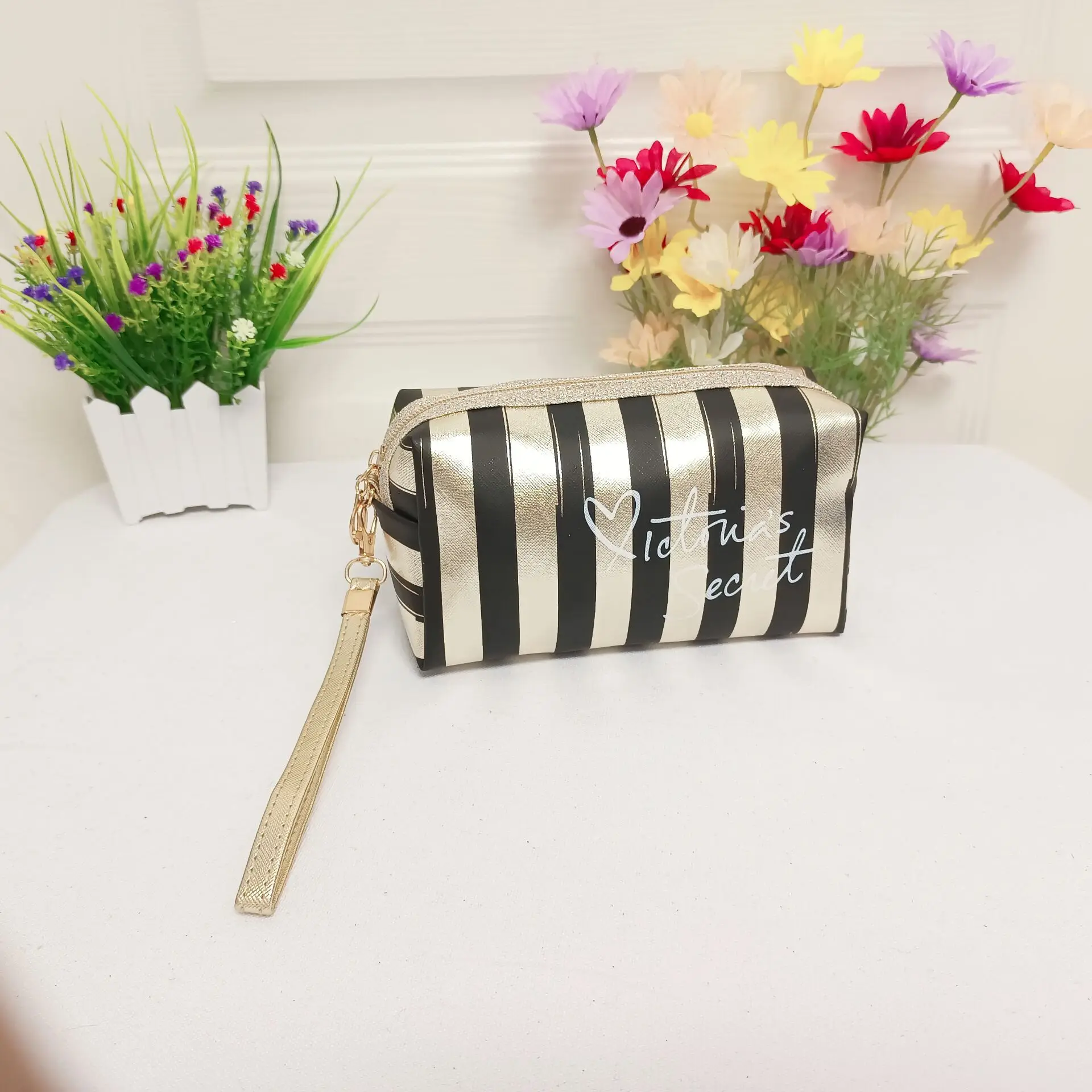 Cosmetic Bag Portable Stripe Makeup Bag Small Handheld Waterproof