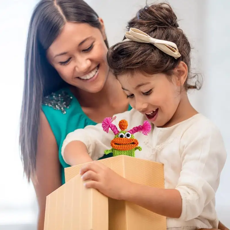 Рисунок 6 - Женский брелок для автомобиля