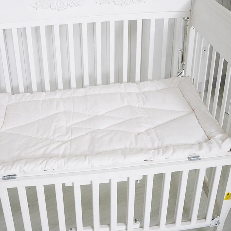 Newborn Quilt Cotton Bedding quilt kids Bedding Pure white baby Cot