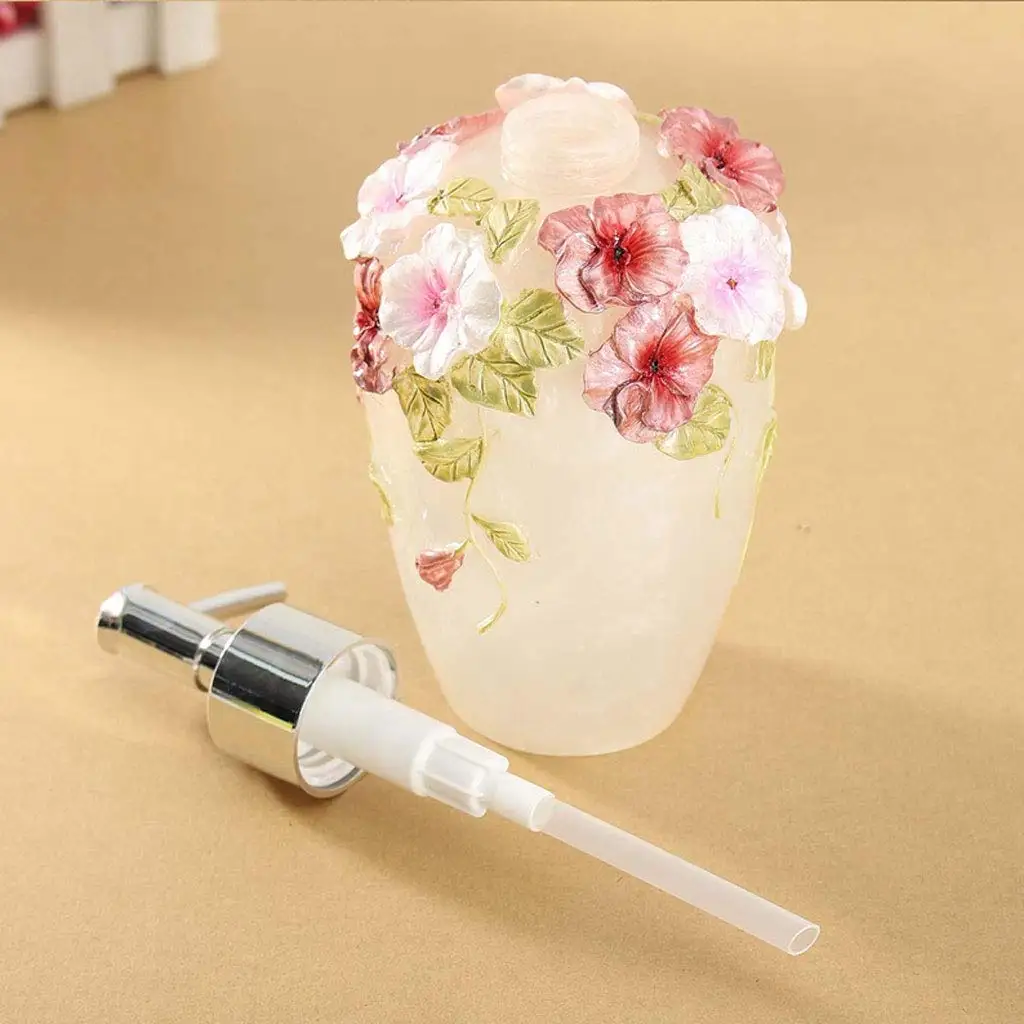 Soap Dispenser Refillable 3D Pump Flower Garden Soap Dispenser Resin Bottle Disinfectant Classic Design Kitchen Bathroom