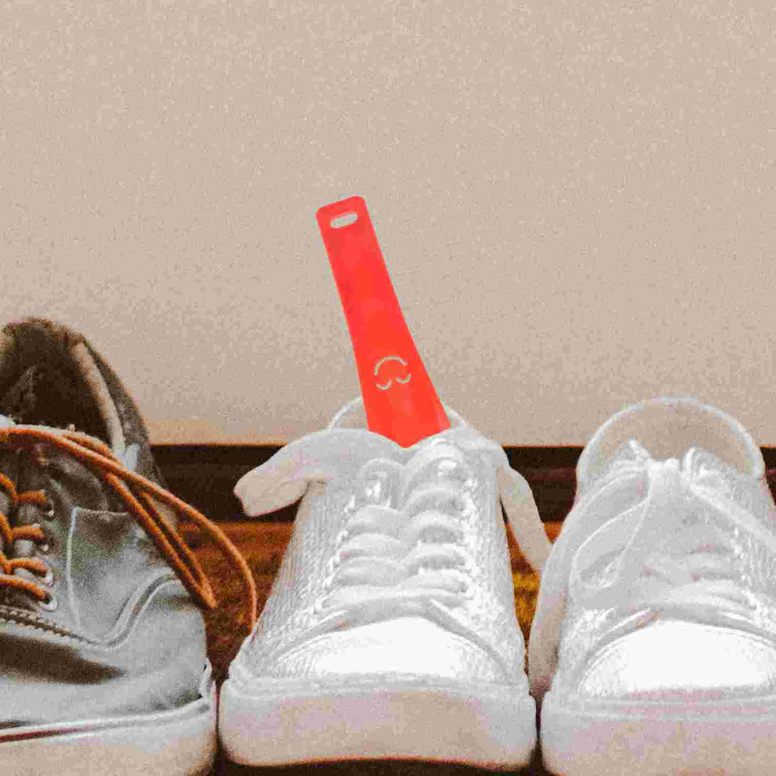 

2 Pcs Shoehorn Lazy Helper for Seniors Boots Kids Spoon Short Mini Shoehorns Shoes Pocket Women Remover