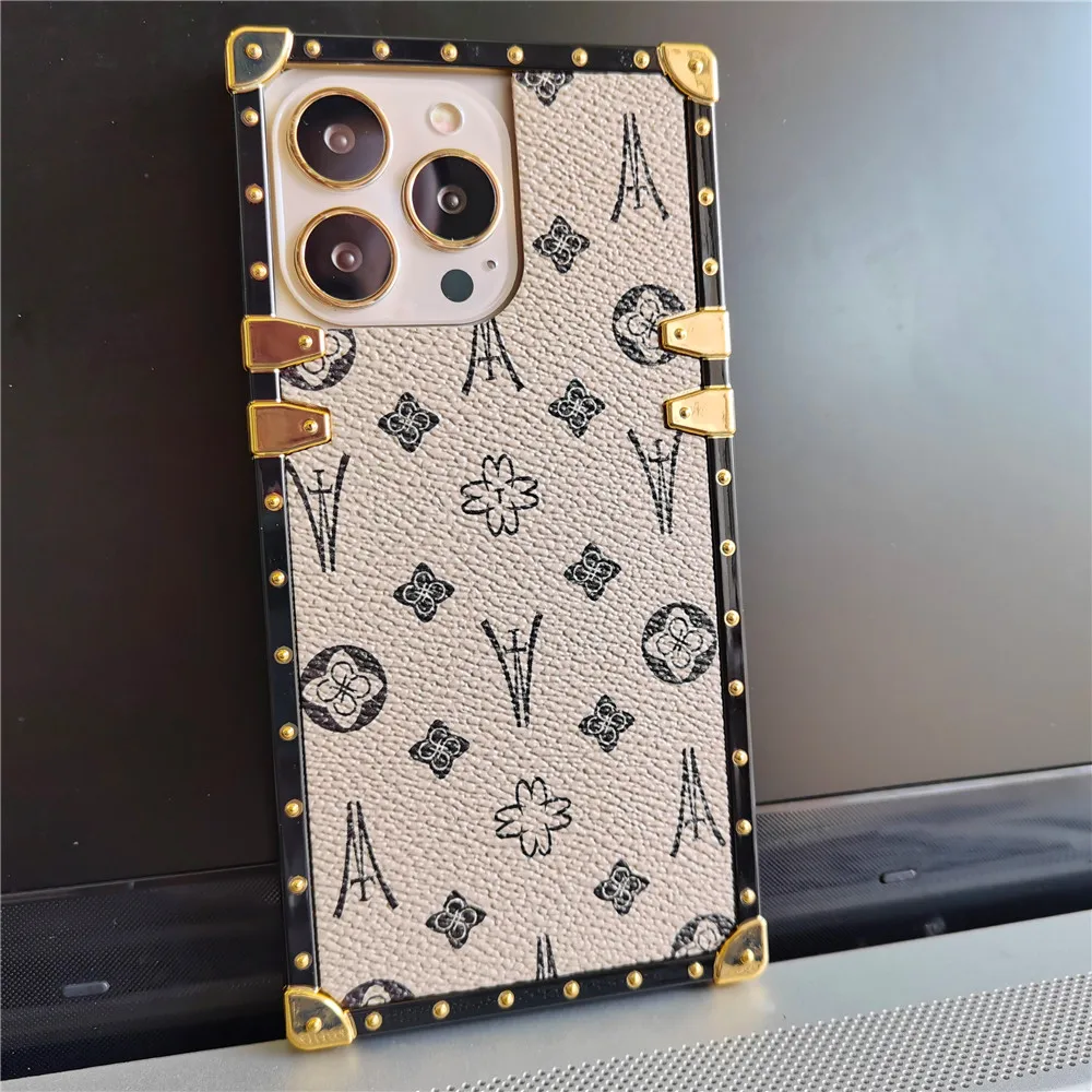 Louis Vuitton Brown Monogram Thin Leather Case for Samsung Galaxy S22 Ultra  S21 Plus S20 Ultra Note 10 Plus Note 20 Ultra - Louis Vuitton Case