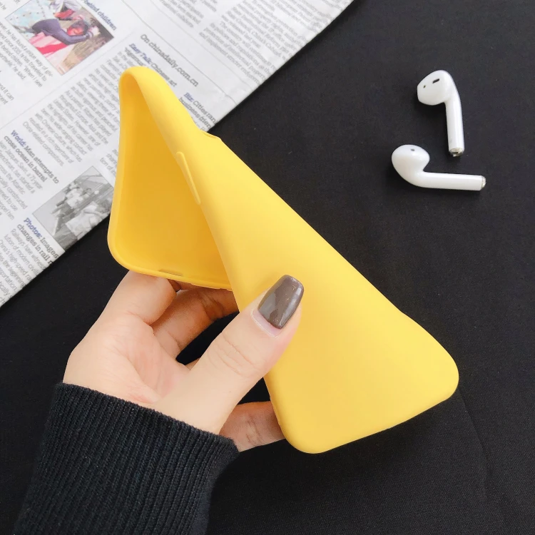 כיסוי טלפון מאט צהוב עבור iPhone 12 13 11 Pro XS Max XR X 8 7 6S 6 Plus SE 2020 כיסויים סיליקון צבע אחיד רך TPU כיסוי אחורי