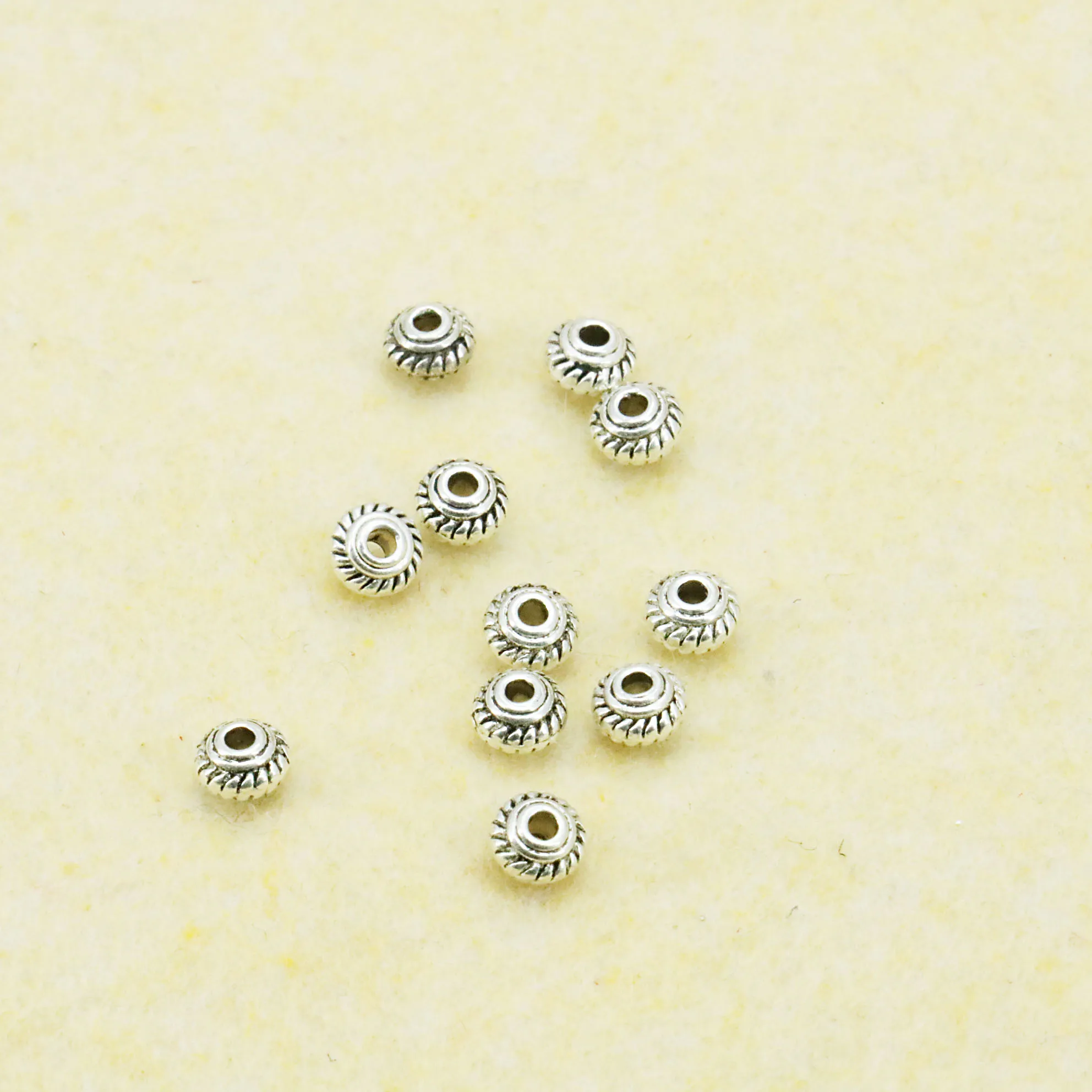 

5PCS 5x4mm Fashion Jewelry Making Design Carved Round Bead Spacer Findings Accessories For Necklace Bracelet Earrings Wholesale