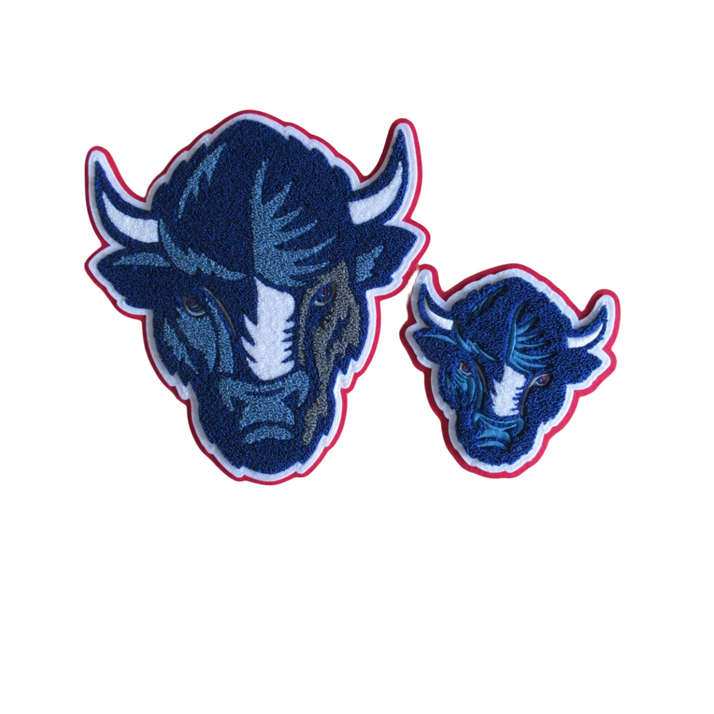 

Custom small minimum order quantity cow head chenille jacket patch