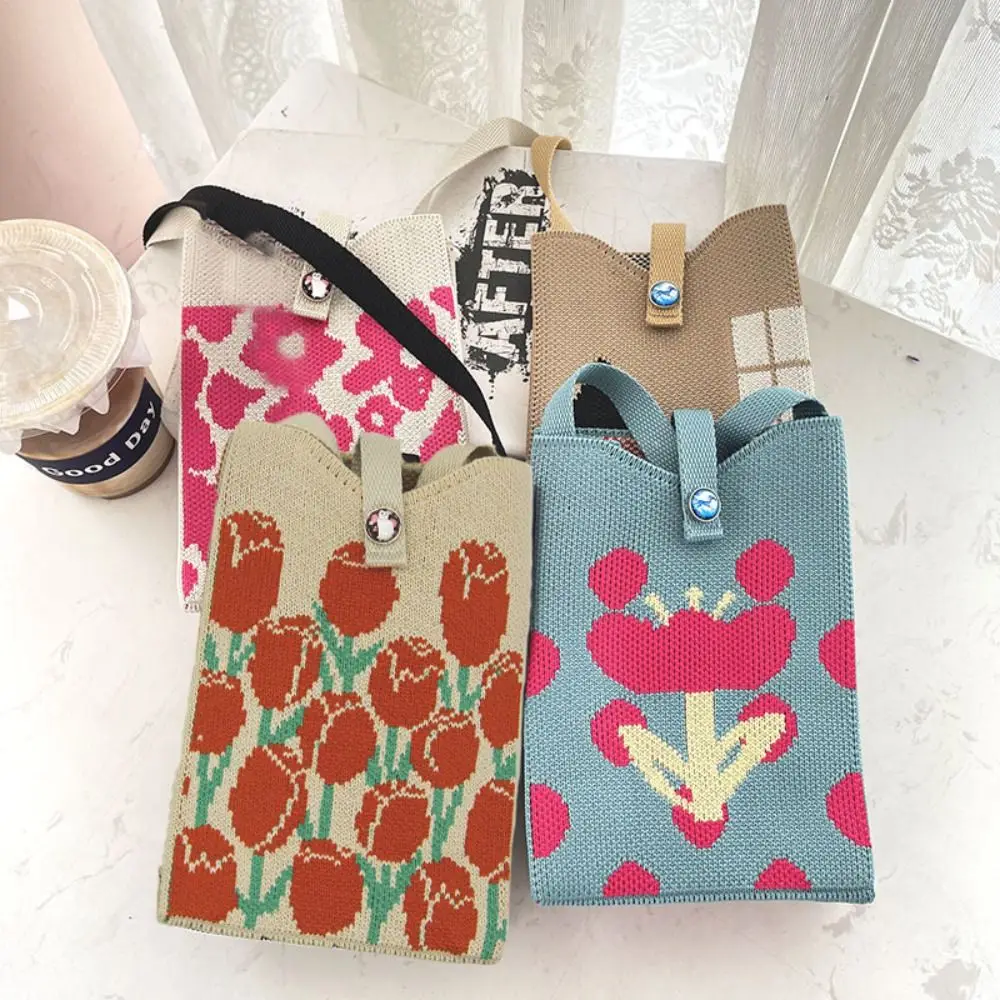 

Mini Knit Handbag New Knit High-capacity Knot Wrist Bag Cartoon Phone Bag Girl