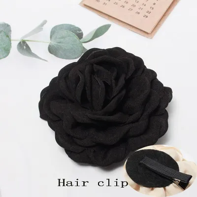 black hair clip