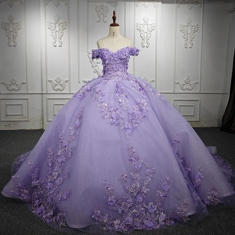 Рисунок 3 - Стильные торжественные платья Quinceanera 2023