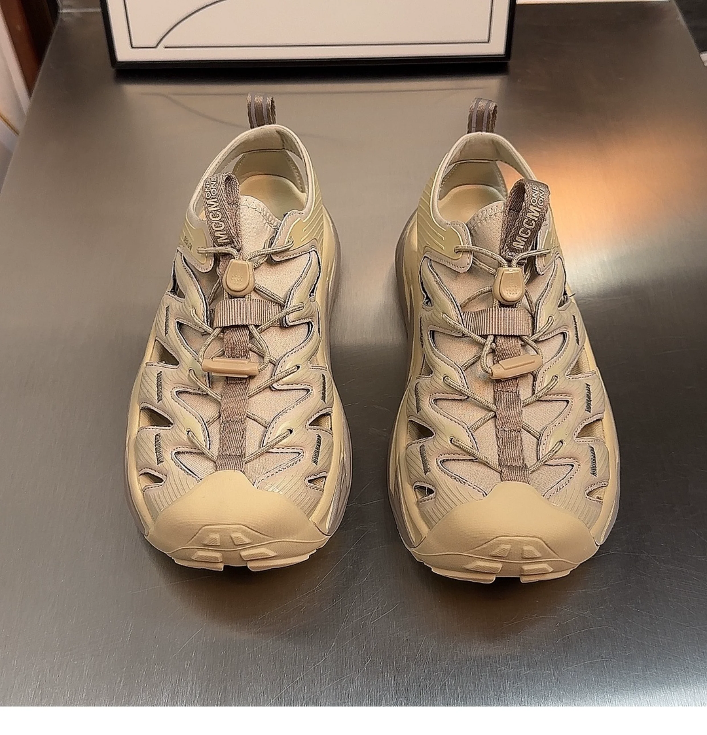 

Women`s Toe Cap thick sole shockproof anti-slip hiking camping sandals ladies slip-resistant trekking wading beach shoes