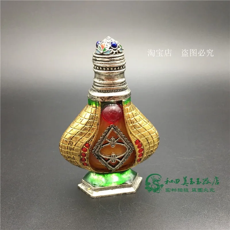 

sided pure copper hollows, inlaid gemstones, snuff bottles smoking utensils, interior paintings, folk characteristic handicrafts