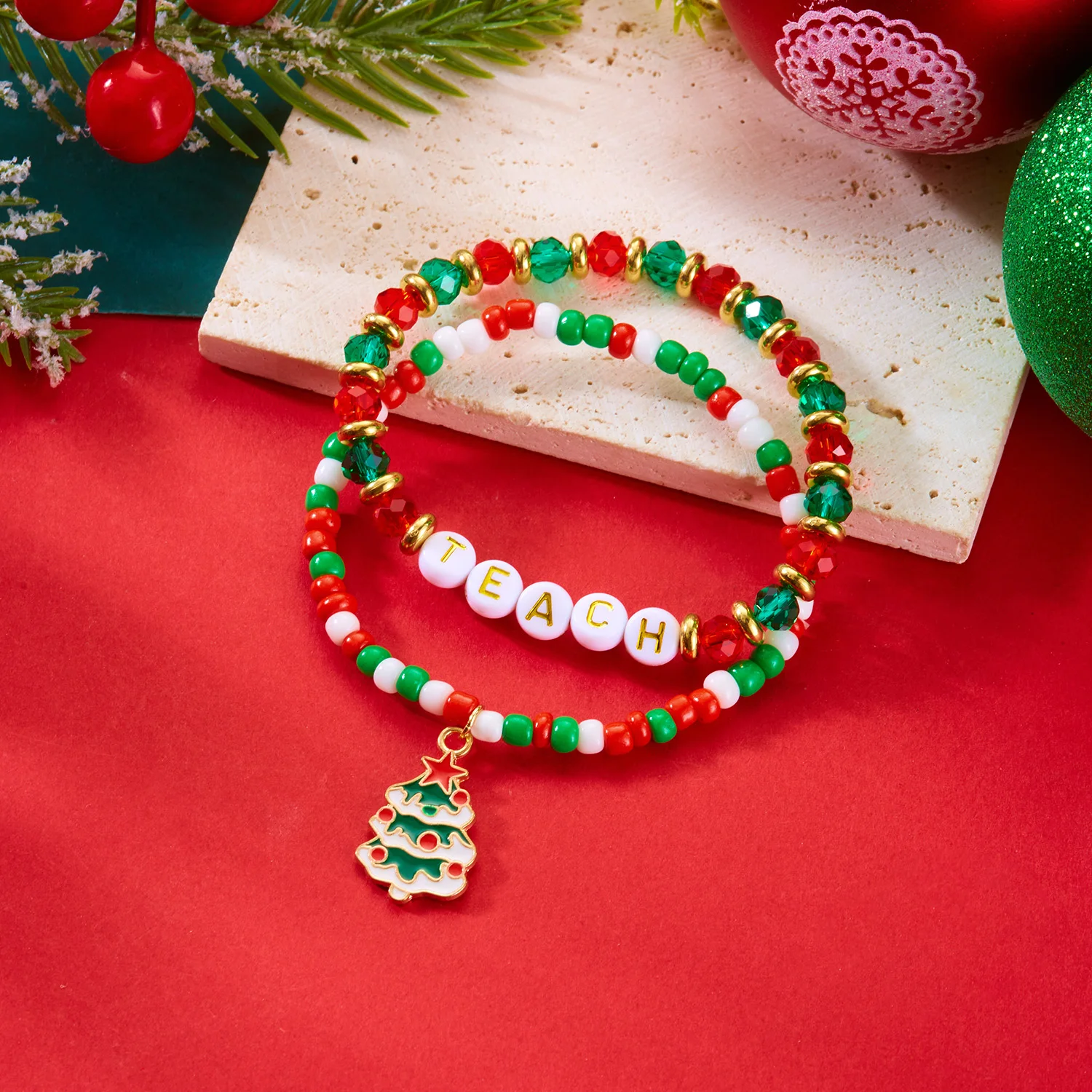Minimalistische Weihnachten handgemachte geflochtene Armbänder für Frauen Männer Weihnachtsmann Schneeflocke Anhänger Armband Weihnachten Party Schmuck Geschenke – Detail 5