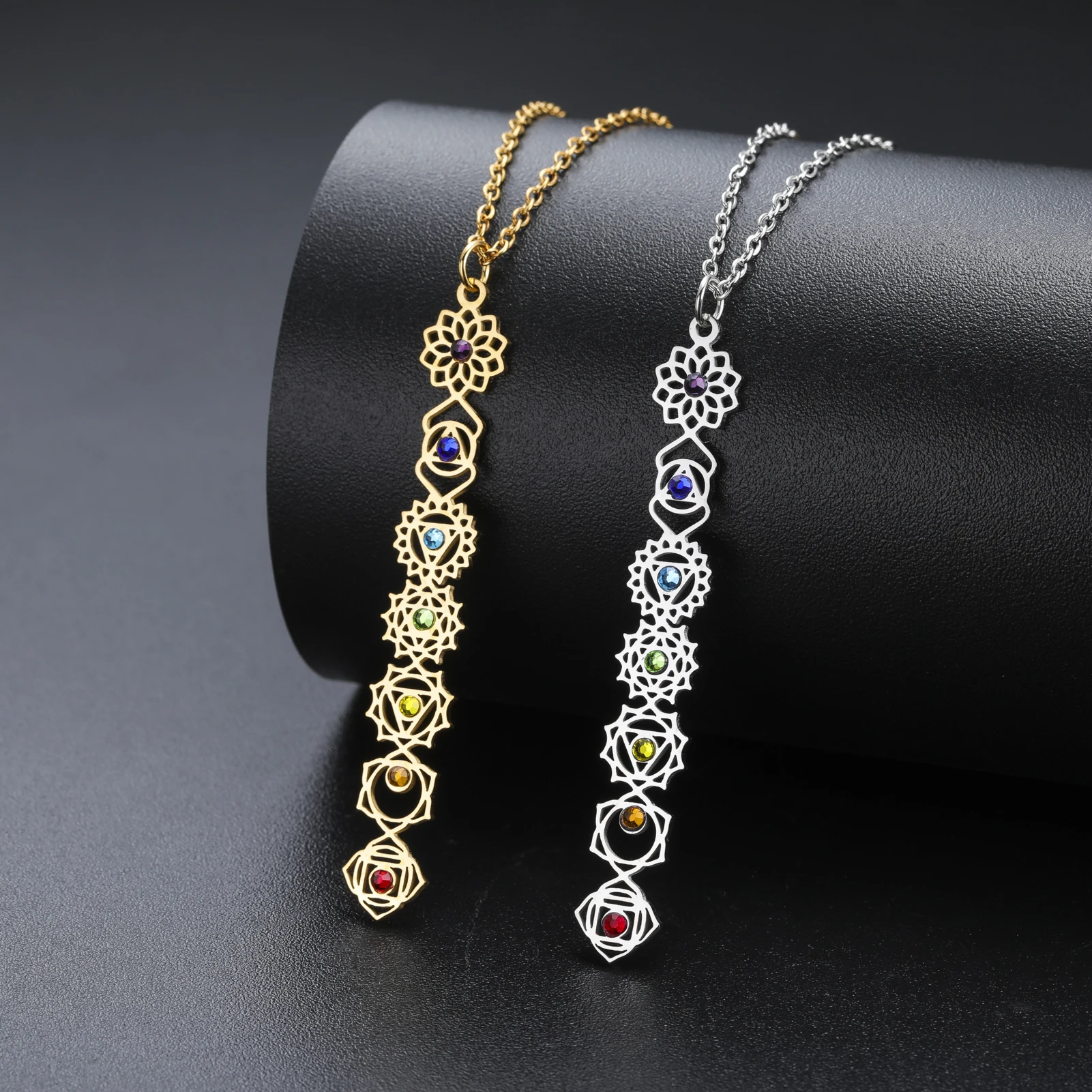 7 Chakra Yoga Pendant Necklace 3