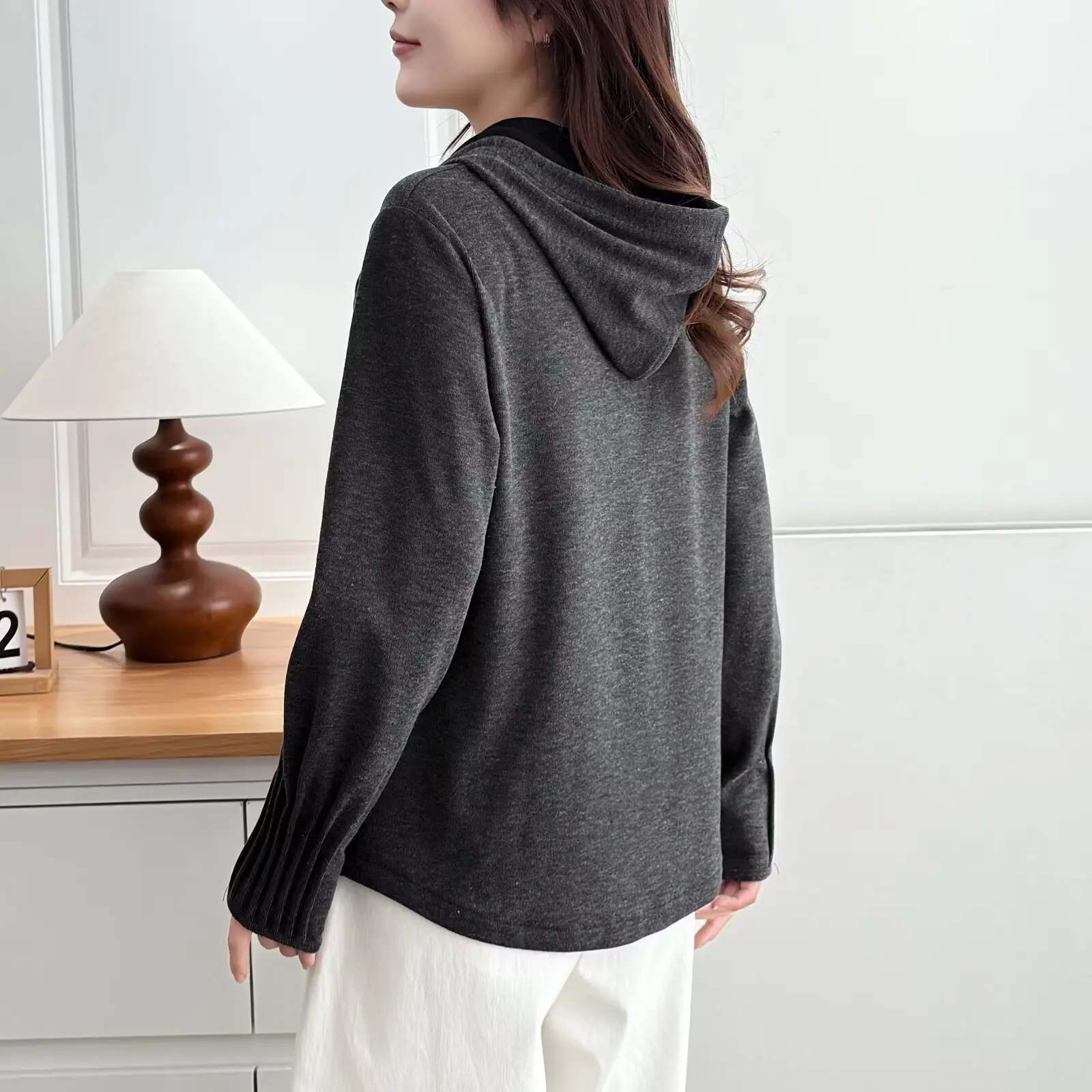 XXXXL Fashion Plus Size Woman Clothing Hoodie New Autumn And Winter 2025 Fleece Warm Pleated Cuffs Hooded Base Sweatshirts 198