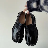 Classic Split Toe Loafers Women Brand Design Fashion Tabi Ninja Lace-up Casual Shoes Chunky Platform Flats Shoes Mujer 2025 - Image 2