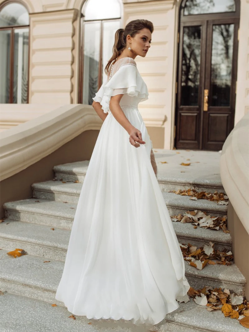 Рисунок 4 - Женское атласное платье с открытой спиной