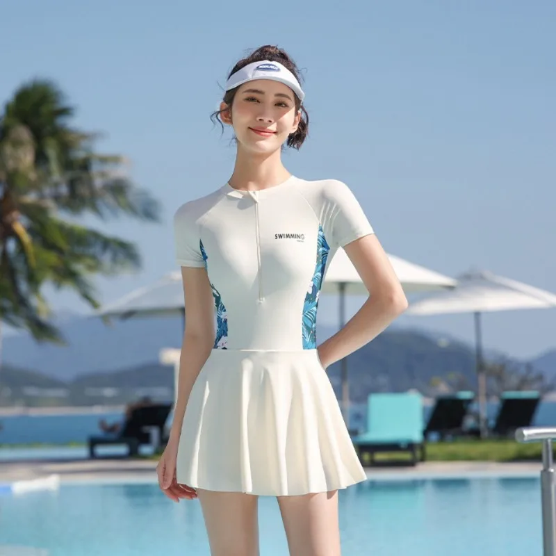 

2023 New One-piece Swimsuit Women Skirt Style Short Sleeve Printing High Waist Surfing Clothes Thin Beach Bathing Suits