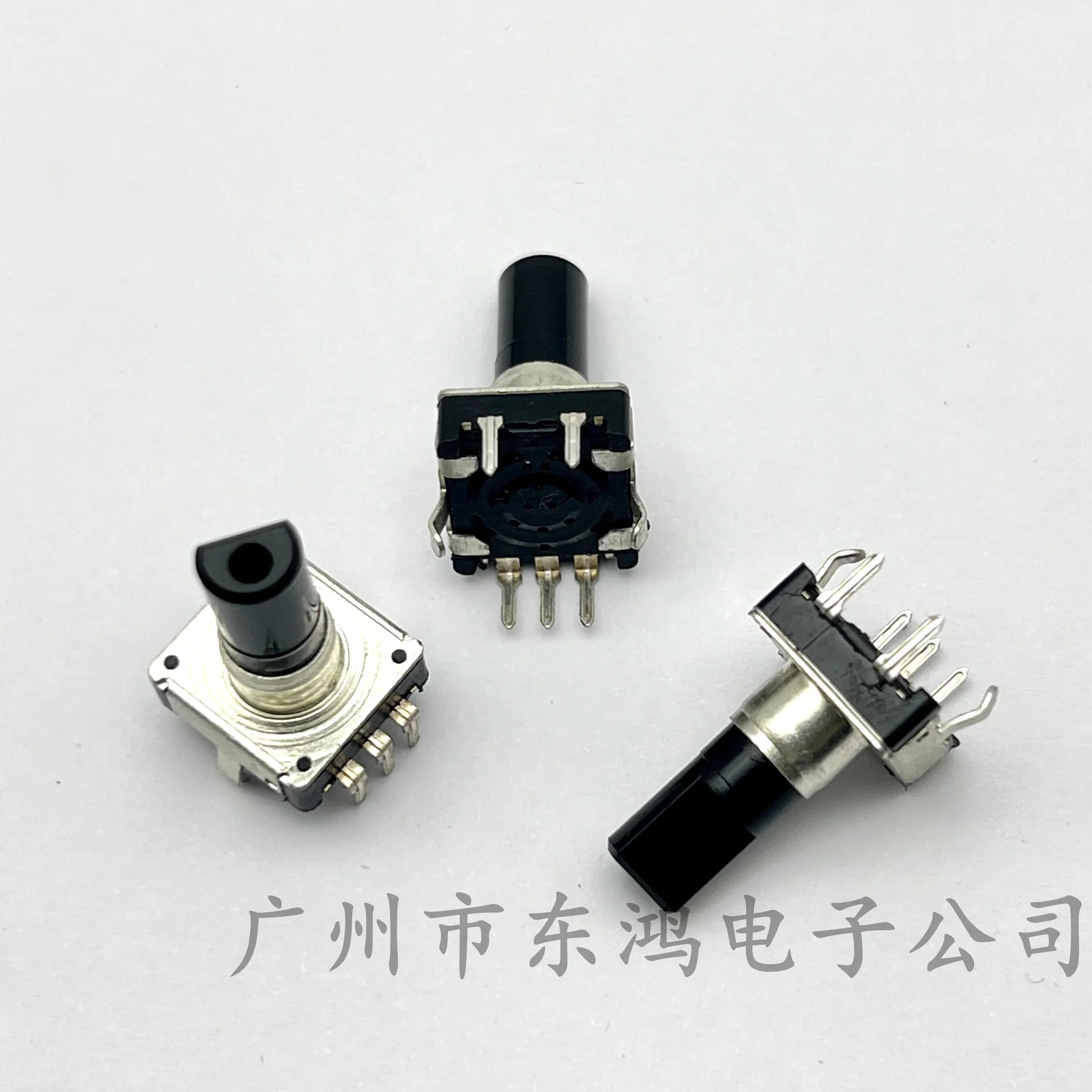 1 PCS EC12 encoder with switch 30 positioning 15 pulse 360 degree rotation shaft length 16MM