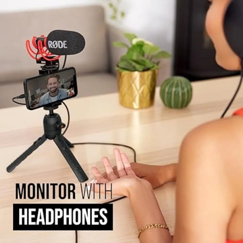R&Oslash;DE VideoMicro II Ultra Compact Shotgun Microphone Plug & Play for Audio on Camera or Mobile Device shotgun microphone