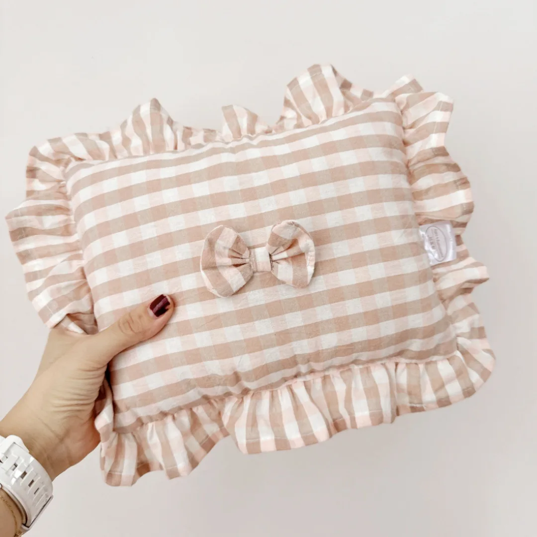 Fashion Baby Soothing Pillow with Bowknot Ruffles Cotton Breathable Soft Newborn Baby Pillow Comfortable Newborn Sleeping 5