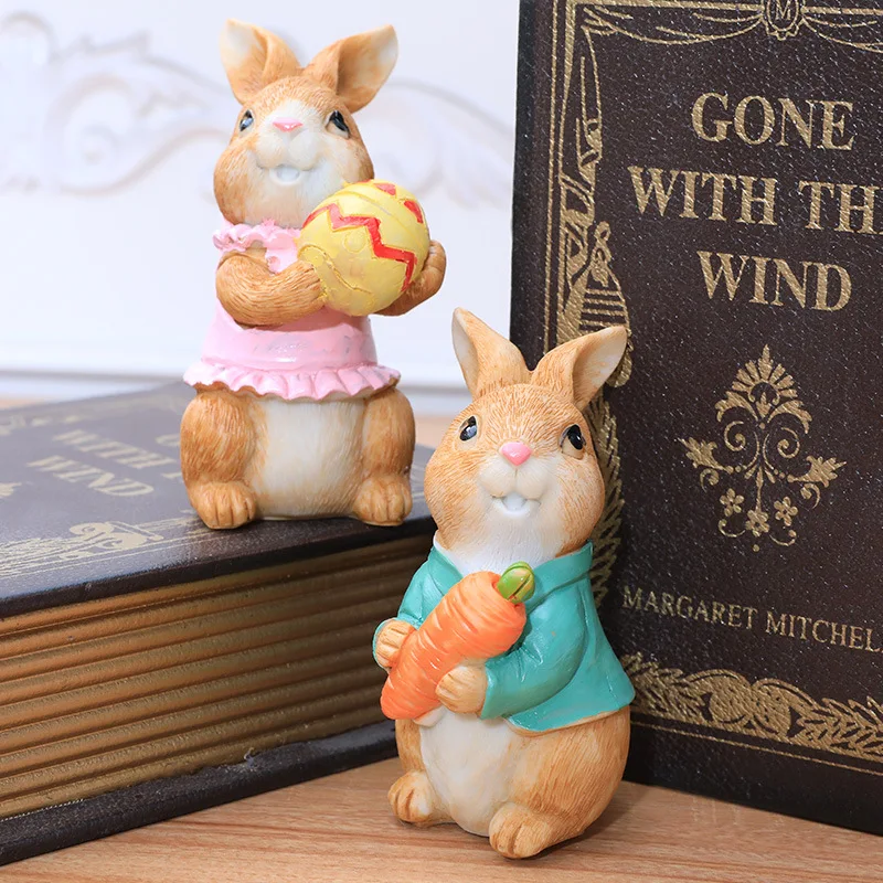 2pcs Easter Bunny Resin Crafts Rabbit Doll Decor Desktop Decoration Rabbit Hug Carrot Figurine Easter Party Decoration Gift