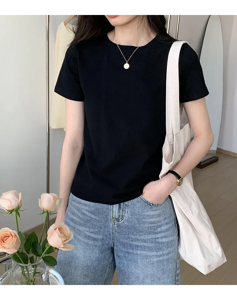 Жіноча футболка з короткими рукавами навесні-літо 2023 Нова вільна та універсальна футболка з круглим вирізом Маленька сорочка та хутряний топ