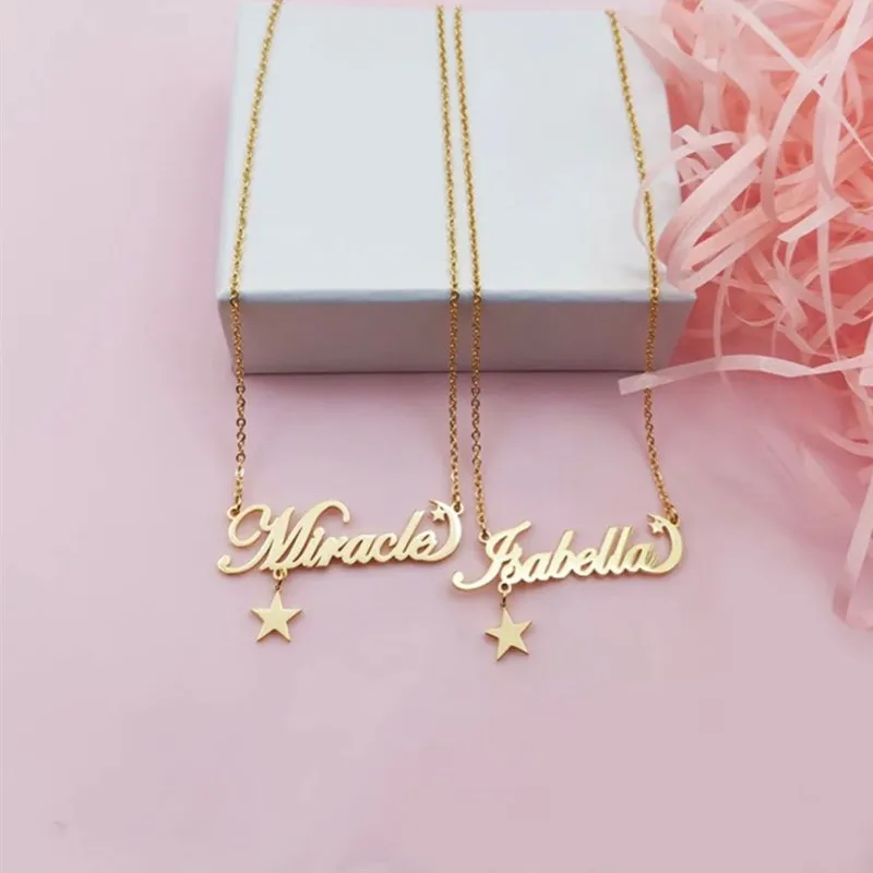 

3UMeter Customized Name Star Moon Necklace for Girls Personalized Nameplate Pendant Cute Necklace Women Gift