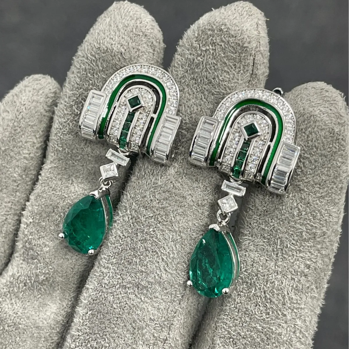 Emerald Gemstone Pear Shaped Emerald Earrings WUIHA Vintage